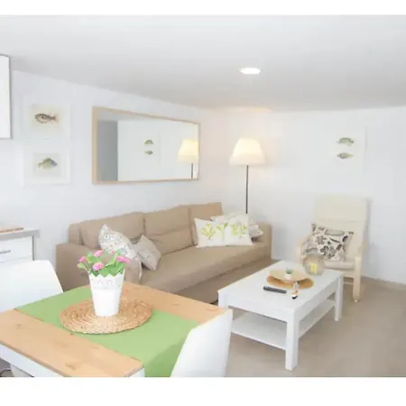 Charming 5 Min Walking From Tías